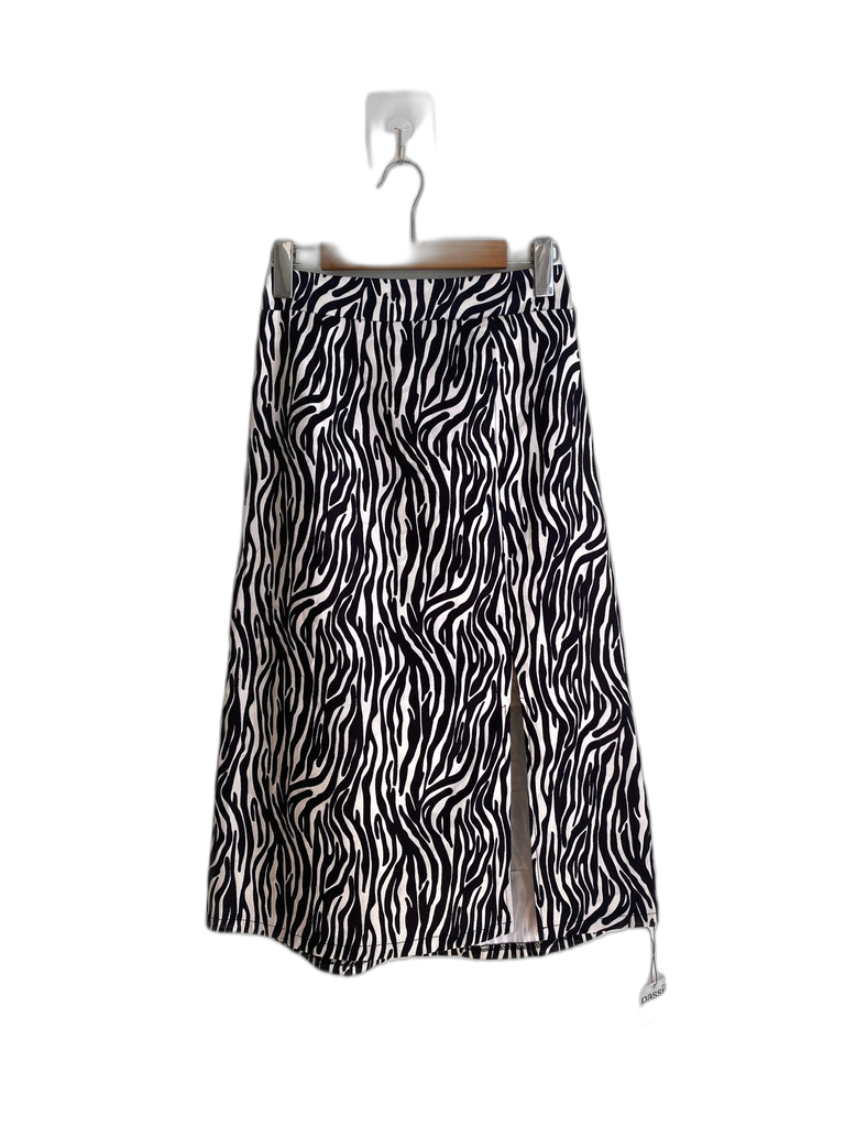[S05927X-003] ASSORTED BRAND-MIDI SKIRT