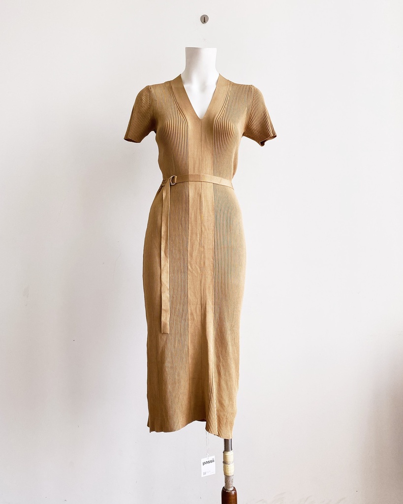 knee length dresses for ladies Secondhand Massimo Dutti Dresses main image 0