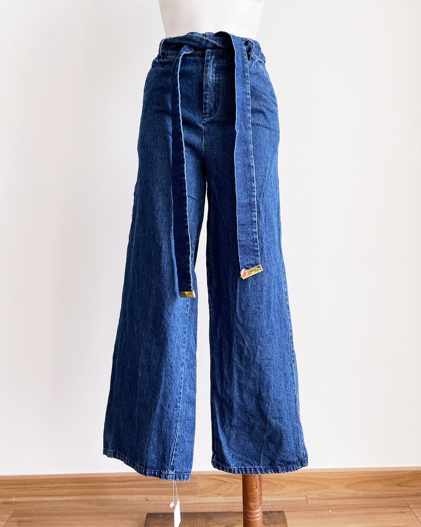 [S02251F-007] VALUE BRAND-FLARED JEANS