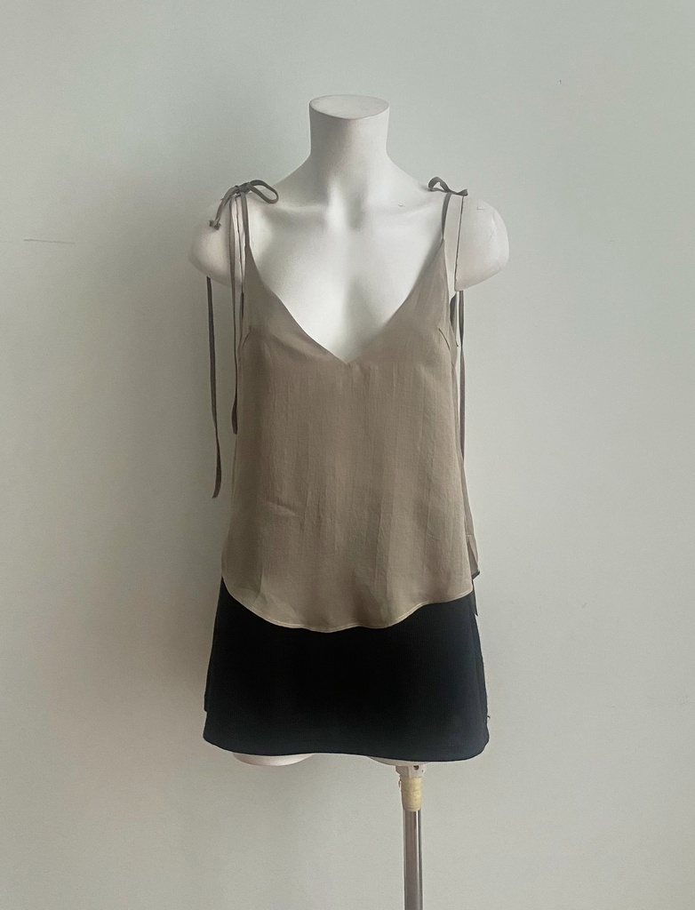 [S02909A-014] UNKNOWN-SLEEVELESS TOP