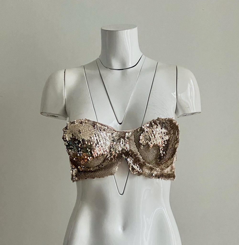 [S02909A-033] UNKNOWN-CROPTOP